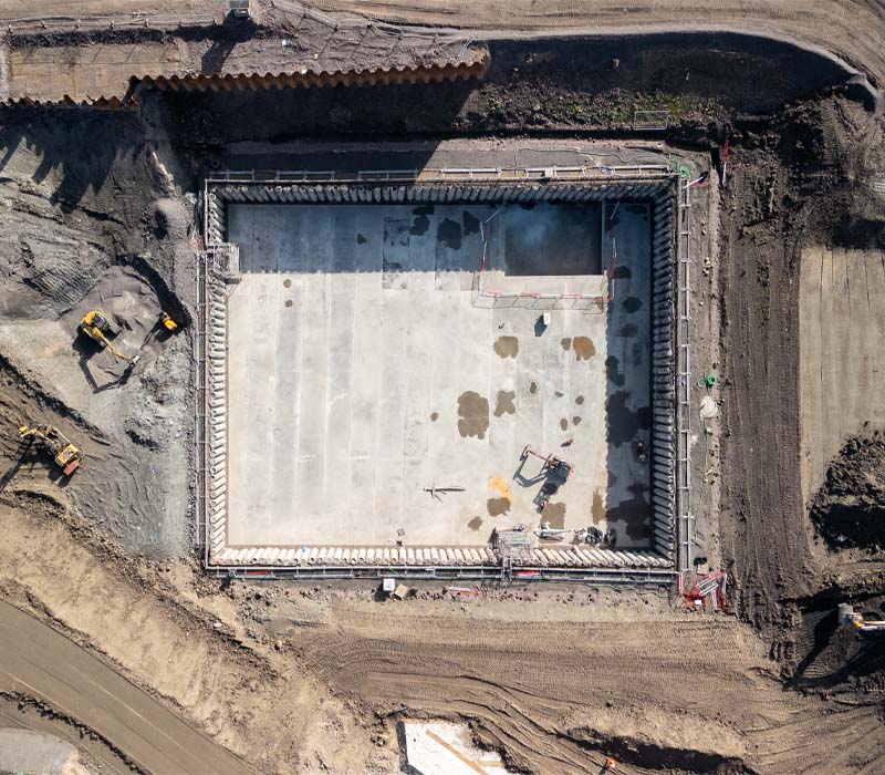 18m-deep waste bunker installed to a depth of 26m.